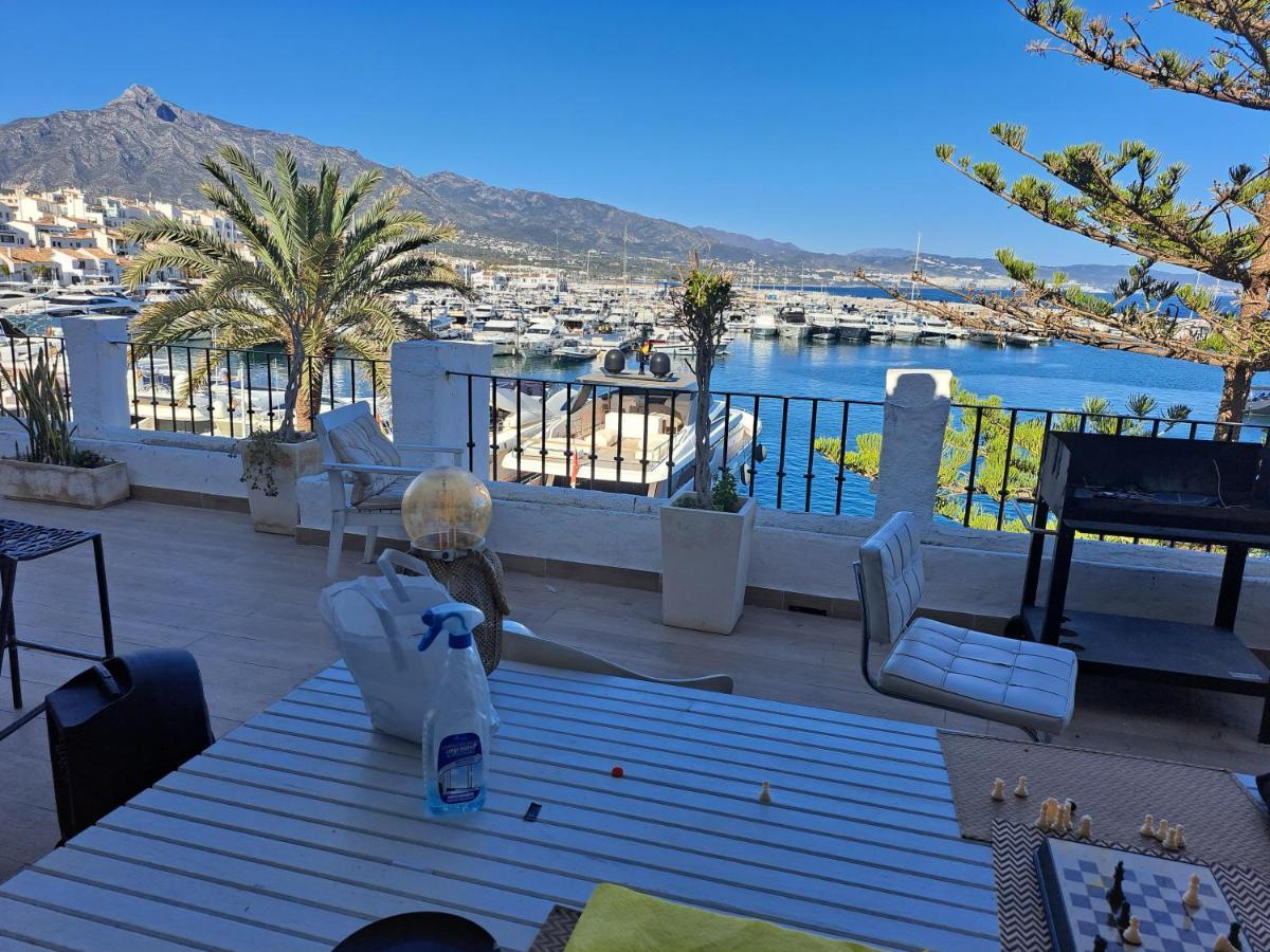 Private Suites In Huge Penthouse 1St Line Puerto Banus, Incredible Views, Jacuzzis Marbella Exteriör bild